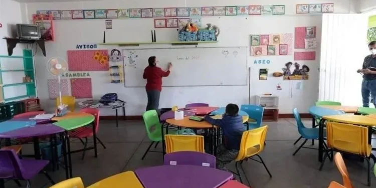 Suspenden clases en 9 estados por arranque del Mundial