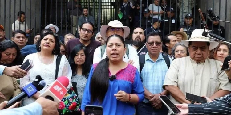 Exige CNTE a Gobierno respuestas claras a demandas