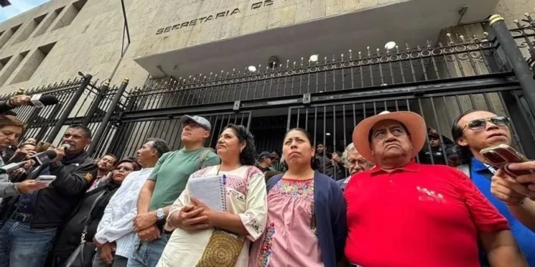 Retoma CNTE diálogo con Segob, ISSSTE y SEP