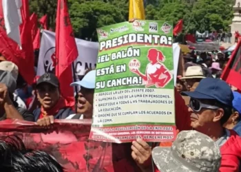 Acepta CNTE mesa de diálogo con SEP y Segob