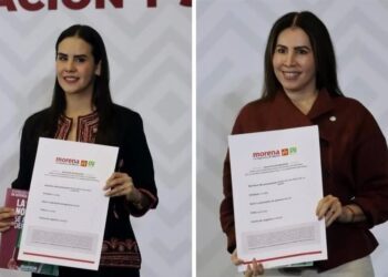 Pelean Colima dos mujeres