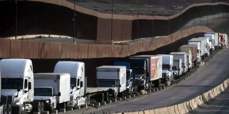 Le dice EU ‘goodbye’ a 20 mil conductores mexicanos