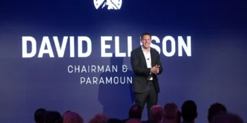 EU aprueba compra de Warner por parte de Paramount por 111.000 mdd