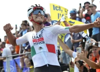 Gana Del Toro la Etapa 7 del Tour Auvergne Rhone-Alpes