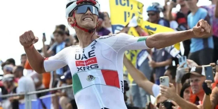 Gana Del Toro la Etapa 7 del Tour Auvergne Rhone-Alpes
