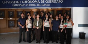 Preparan Compañía Folklórica y Orquesta Típica de la UAQ una gira por Polonia