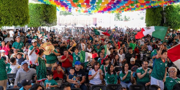 Reúne El Marqués a cientos de familias con la jornada “Vive el Futbol”