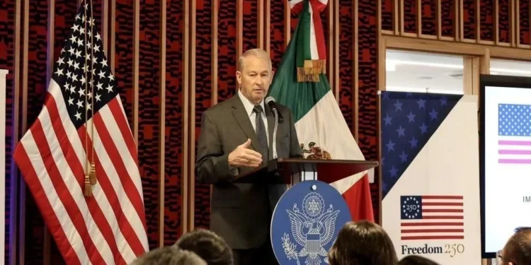 Presume Embajador resultados de cooperación México-EU