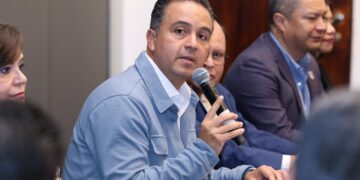 Detalles de obras en Bernardo Quintana se anuncian el lunes