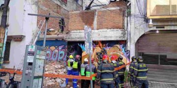Colapso de vivienda en la colonia Hipódromo deja una mujer lesionada