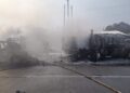 Explota pipa tras chocar en la carretera Cárdenas-Coatzacoalcos; no hay heridos