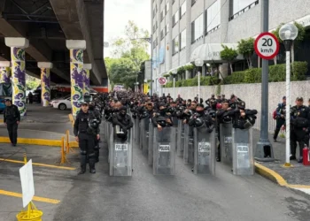 Despliegan operativo en inmediaciones de Estadio CDMX