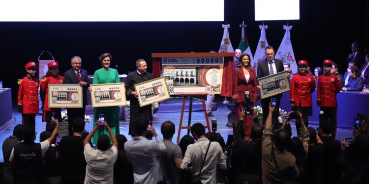 Conmemoran el Bicentenario del Poder Judicial