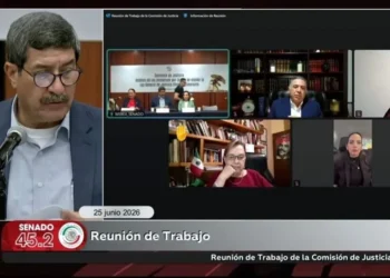 Reaparece Inzunza en reunión virtual de comisión del Senado