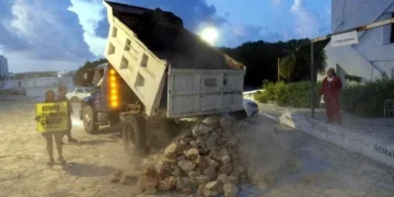 Acusan IP y ciudadanos anomalías en licencias de Tulum