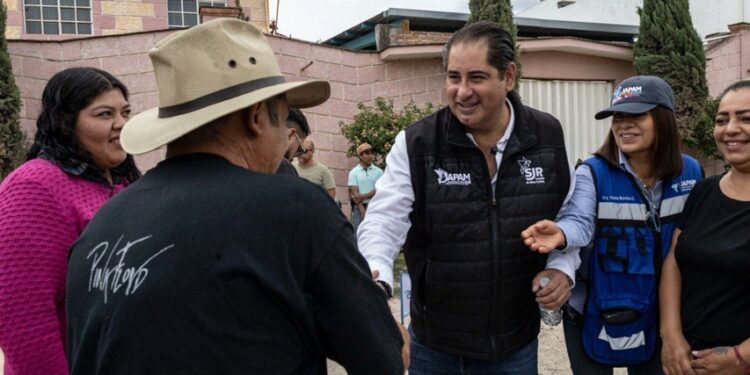 JAPAM entrega red de drenaje sanitario tras 15 años de espera en San Juan del Río
