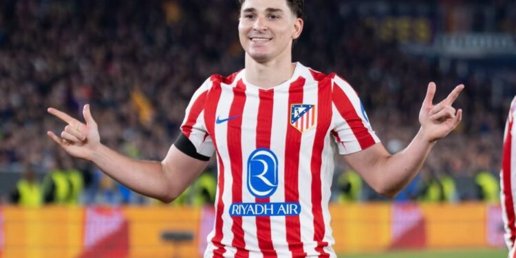 Real Madrid ofrece 150 millones de euros por  Julián Álvarez