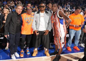 Los Knicks desatan la locura en Nueva York a un triunfo de conquistar la NBA