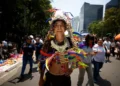La Marcha del Orgullo en México encauza la atención del Mundial hacia la igualdad y la paz