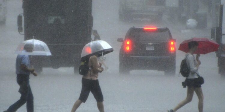 Protección Civil llama a extremar precauciones ante lluvias intensas