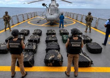 Aseguran más de 800 kg de cocaína en costas de Guerrero