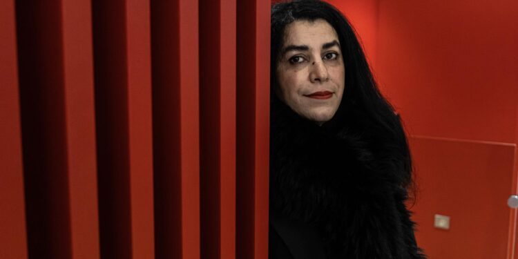 Muere “de tristeza” Marjane Satrapi, autora de la novela gráfica ‘Persepolis’