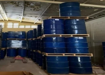 Aseguran 24 mil 400 de litros de metanfetamina en Sinaloa