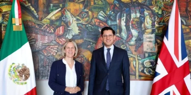 Buscan México y Reino Unido impulso a comercio