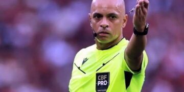 Wilton Sampaio será el árbitro del juego inaugural