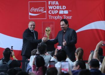 A días del Mundial 2026, la CDMX presume el trofeo original de la FIFA
