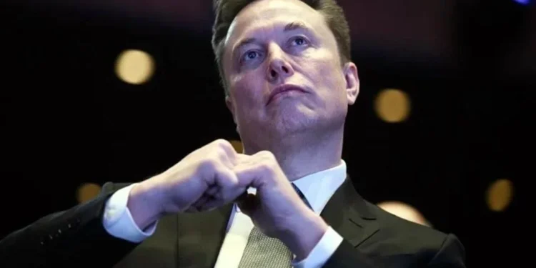 Elon Musk se convierte en el primer billonario del mundo