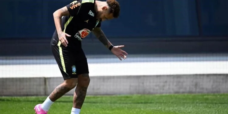 ¿Sentían nostalgia de mí?.- bromea Neymar