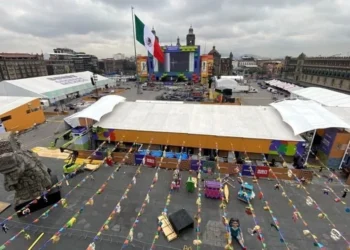 Exhibe prensa internacional caos de la CNTE previo a la copa