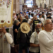 Peregrinos queretanos se encomiendan a la Virgen en el templo de La Congregación