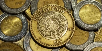 Reacciona peso a acuerdo de paz en Medio Oriente; persiste cautela en mercado