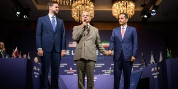 Estados Unidos e Irán mantienen negociaciones pese a tensión por Ormuz y Líbano