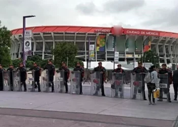 Despliegan a 8 mil policías para el México-Chequia