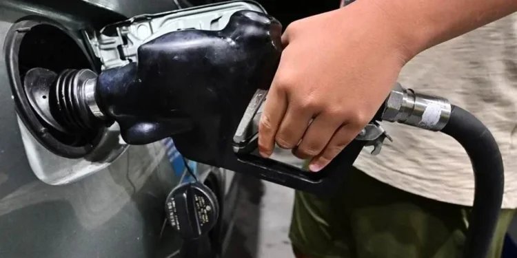 Incumplen 18.5 con tope a precio de diésel