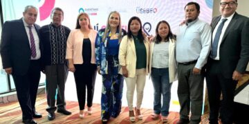 Realiza USEBEQ foro académico enfocado a familia y humanismo
