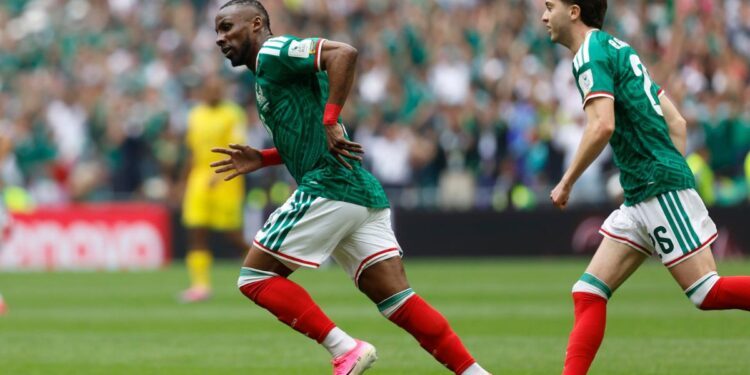México gana a Sudáfrica al final de los primeros 45 minutos