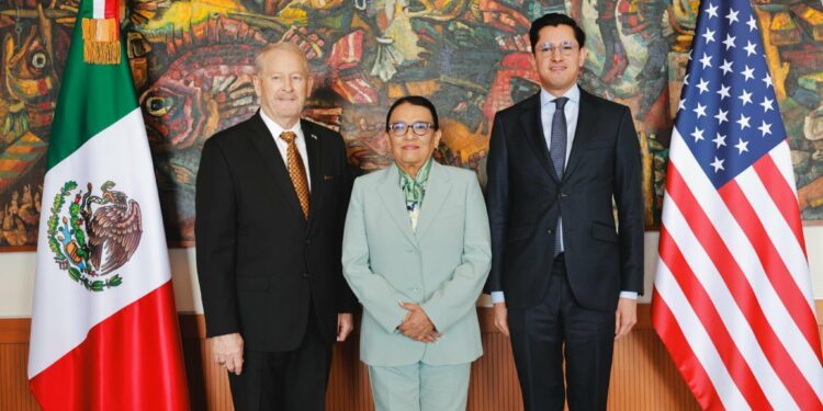 México destaca avances migratorios durante reunión bilateral con Estados Unidos