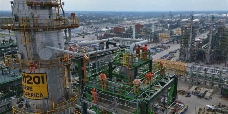 Está refinería Olmeca en proceso de arranque tras falla