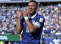 Mbappé comanda la victoria de Francia