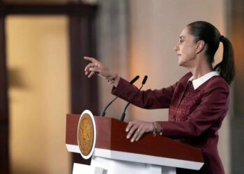 Justifica Sheinbaum nuevo etiquetado en medicamentos
