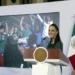Pasa Sheinbaum de la tensión por la CNTE al festejo
