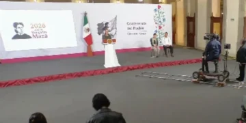 Justifica Sheinbaum inasistencia al Estadio; cuestiona precios