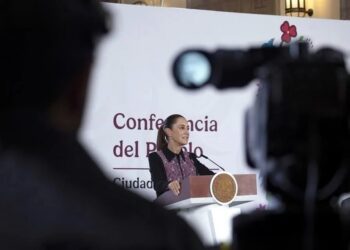 Funcionarios no pueden hacer labor partidista: Sheinbaum