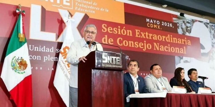 Reclama SNTE adeudo de 2 mil mdp y reformar Ley del ISSSTE
