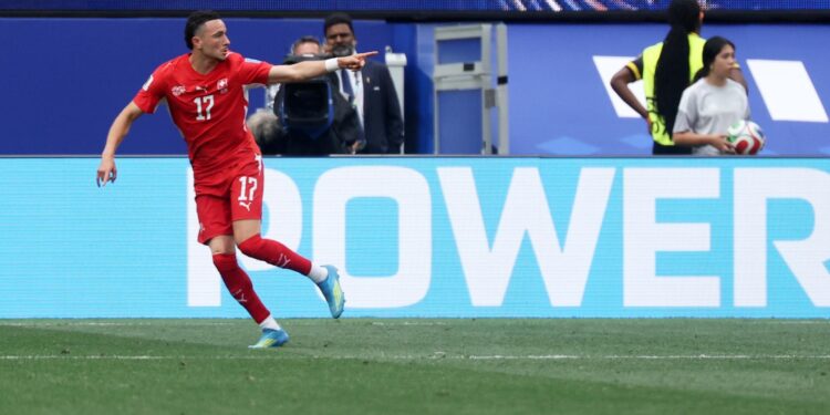 Golea Suiza a Bosnia para su primer triunfo del Mundial 2026