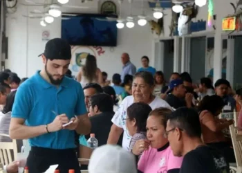 Traba Televisa transmisiones en restaurantes